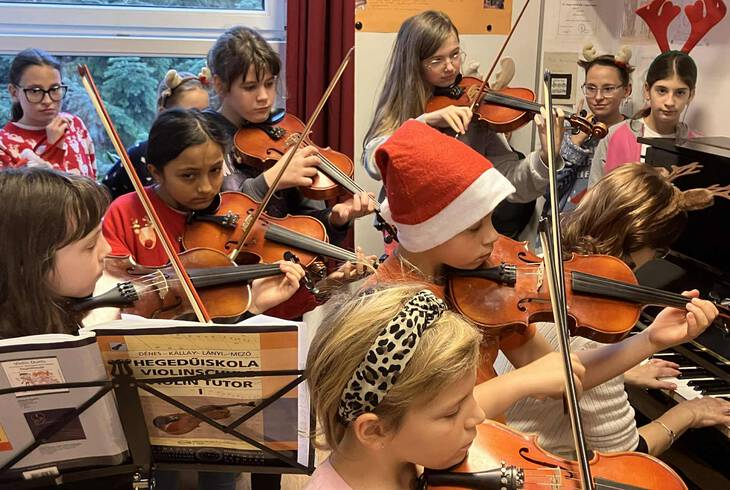 Cserszegtomaji tagozatunkon is j�rt a Mikul�s