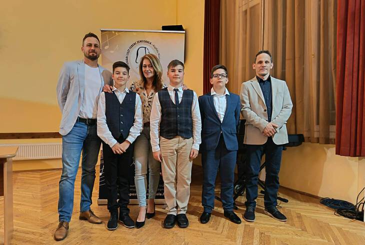 Fantasztikus eredm�nyek Kaposv�ron a Csupor L�szl� IX. D�l-Dun�nt�li Region�lis Faf�v�s Versenyen