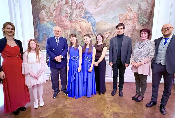 K�sz�nt� Herceg Festetics IV. Gy�rgy nyolcvan�t�dik sz�let�snapja alkalm�b�l