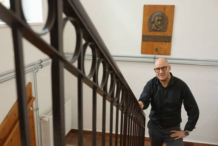Hatvan v utn ilyen csoda mg nem trtnt a keszthelyi iskolban – s rgtn rekordot dnttt